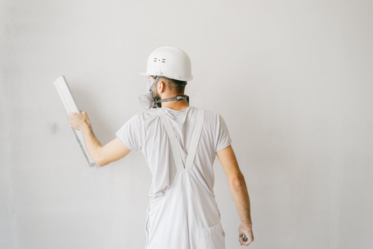 Wall Putty Application